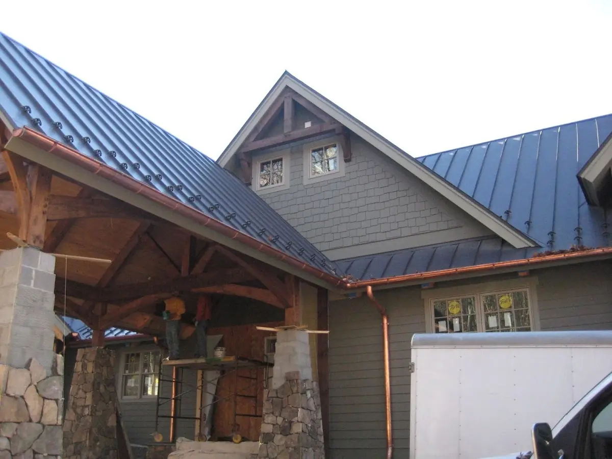 Craftsman Roofing team delivering quality roofing work in Sherman Oaks